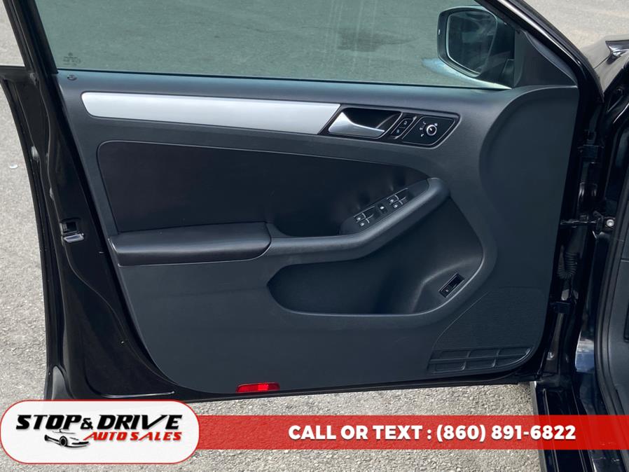 2014 Volkswagen Jetta Sedan 4dr Auto SE PZEV, available for sale in East Windsor, Connecticut | Stop & Drive Auto Sales. East Windsor, Connecticut 2014 Volkswagen Jetta Sedan 4dr Auto SE PZEV, available for sale in East Windsor, Connecticut | Stop & Drive Auto Sales. East Windsor, Connecticut