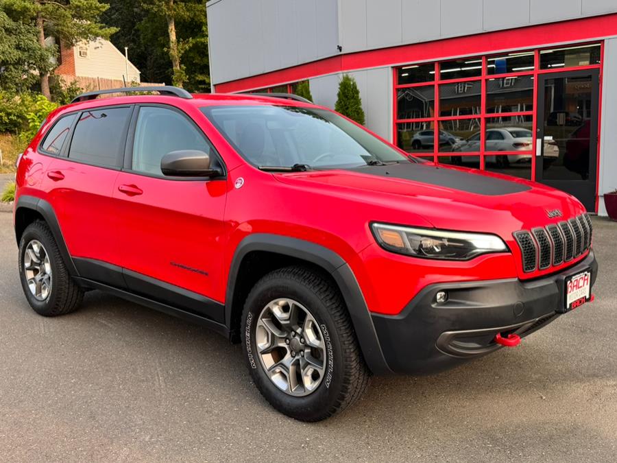 2019 Jeep Cherokee Trailhawk 4x4, available for sale in Canton , Connecticut | Bach Motor Cars. Canton , Connecticut 2019 Jeep Cherokee Trailhawk 4x4, available for sale in Canton , Connecticut | Bach Motor Cars. Canton , Connecticut