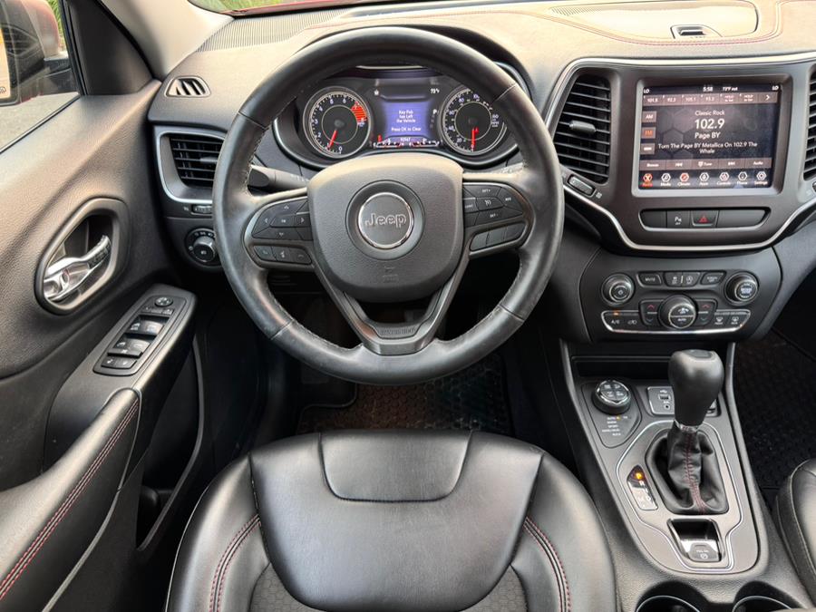 2019 Jeep Cherokee Trailhawk 4x4, available for sale in Canton , Connecticut | Bach Motor Cars. Canton , Connecticut 2019 Jeep Cherokee Trailhawk 4x4, available for sale in Canton , Connecticut | Bach Motor Cars. Canton , Connecticut