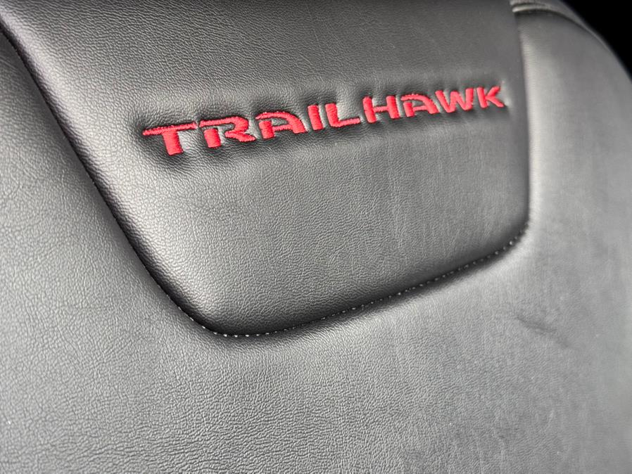 2019 Jeep Cherokee Trailhawk 4x4, available for sale in Canton , Connecticut | Bach Motor Cars. Canton , Connecticut 2019 Jeep Cherokee Trailhawk 4x4, available for sale in Canton , Connecticut | Bach Motor Cars. Canton , Connecticut