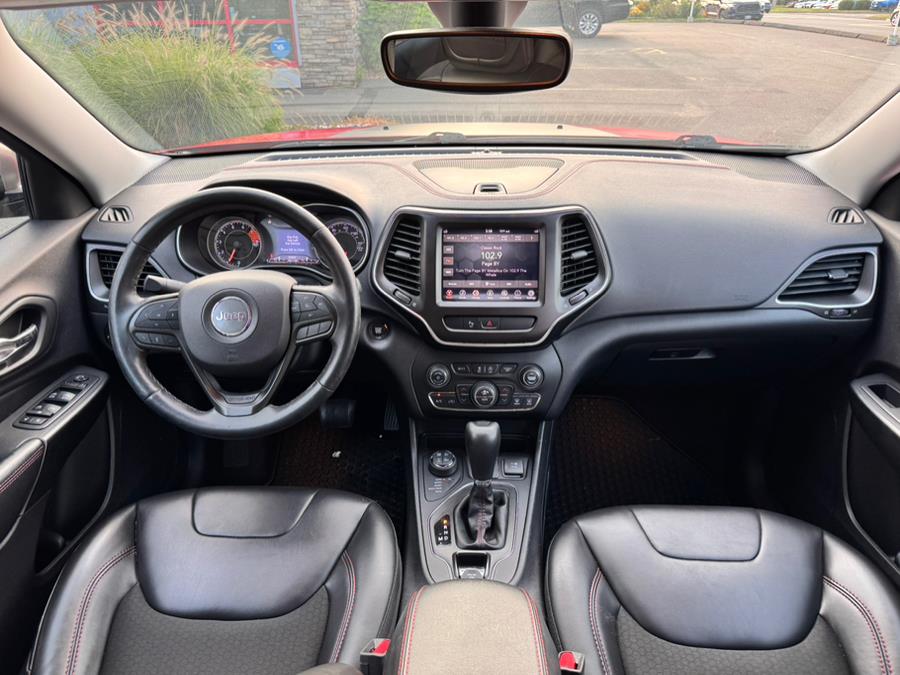 2019 Jeep Cherokee Trailhawk 4x4, available for sale in Canton , Connecticut | Bach Motor Cars. Canton , Connecticut 2019 Jeep Cherokee Trailhawk 4x4, available for sale in Canton , Connecticut | Bach Motor Cars. Canton , Connecticut