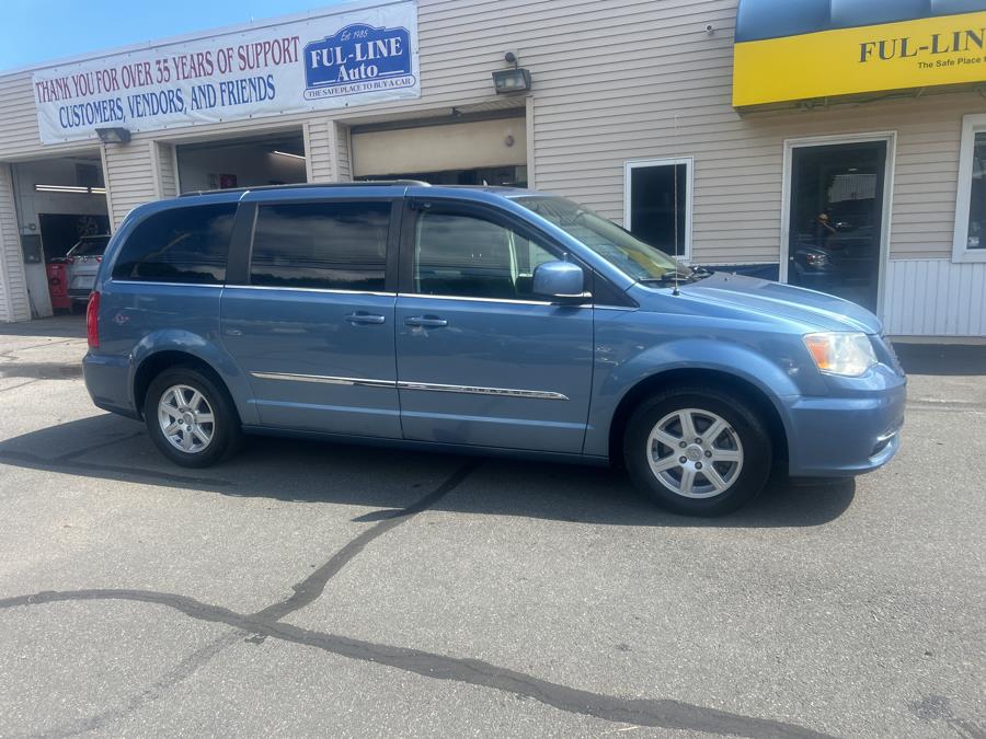 2011 Chrysler Town & Country 4dr Wgn Touring, available for sale in South Windsor , Connecticut | Ful-line Auto LLC. South Windsor , Connecticut 2011 Chrysler Town & Country 4dr Wgn Touring, available for sale in South Windsor , Connecticut | Ful-line Auto LLC. South Windsor , Connecticut