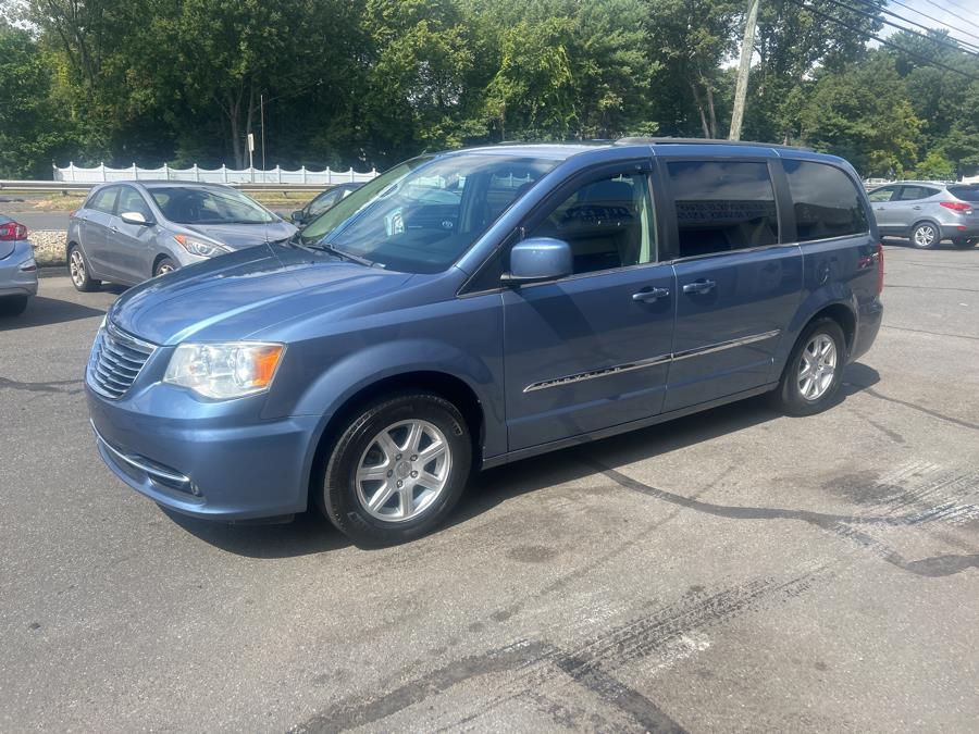 2011 Chrysler Town & Country 4dr Wgn Touring, available for sale in South Windsor , Connecticut | Ful-line Auto LLC. South Windsor , Connecticut 2011 Chrysler Town & Country 4dr Wgn Touring, available for sale in South Windsor , Connecticut | Ful-line Auto LLC. South Windsor , Connecticut