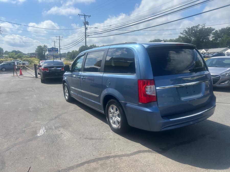 2011 Chrysler Town & Country 4dr Wgn Touring, available for sale in South Windsor , Connecticut | Ful-line Auto LLC. South Windsor , Connecticut 2011 Chrysler Town & Country 4dr Wgn Touring, available for sale in South Windsor , Connecticut | Ful-line Auto LLC. South Windsor , Connecticut