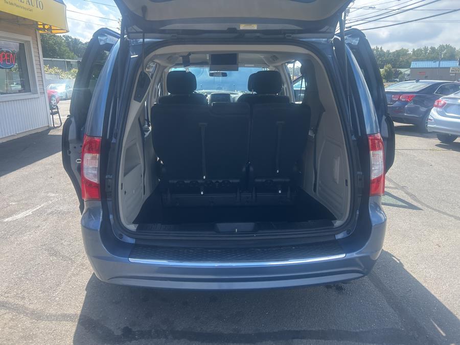2011 Chrysler Town & Country 4dr Wgn Touring, available for sale in South Windsor , Connecticut | Ful-line Auto LLC. South Windsor , Connecticut 2011 Chrysler Town & Country 4dr Wgn Touring, available for sale in South Windsor , Connecticut | Ful-line Auto LLC. South Windsor , Connecticut