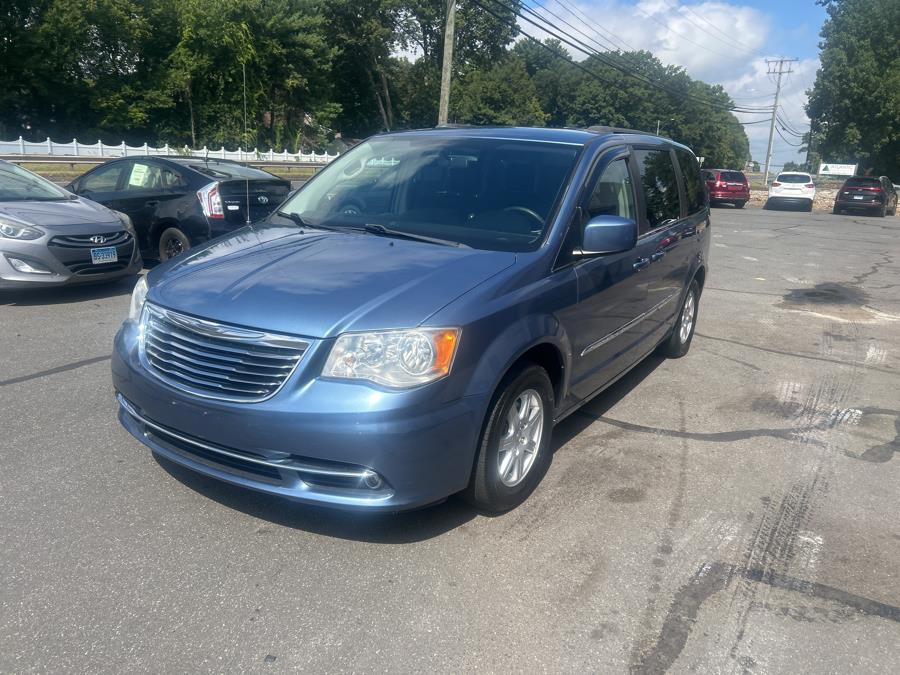 2011 Chrysler Town & Country 4dr Wgn Touring, available for sale in South Windsor , Connecticut | Ful-line Auto LLC. South Windsor , Connecticut 2011 Chrysler Town & Country 4dr Wgn Touring, available for sale in South Windsor , Connecticut | Ful-line Auto LLC. South Windsor , Connecticut