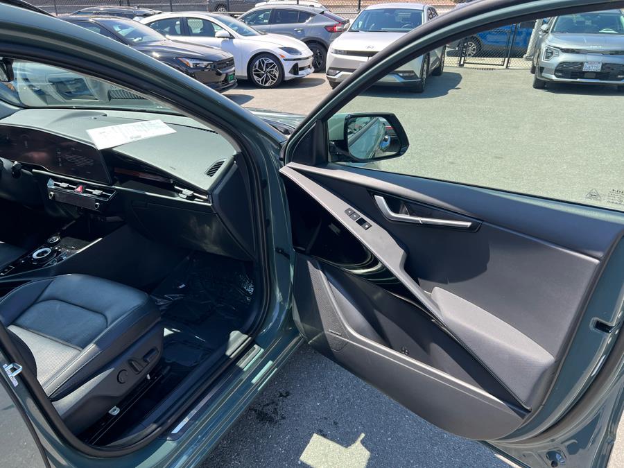 2023 Kia Niro EV Wave, available for sale in Daly City, California | Green Light Auto Wholesale. Daly City, California 2023 Kia Niro EV Wave, available for sale in Daly City, California | Green Light Auto Wholesale. Daly City, California