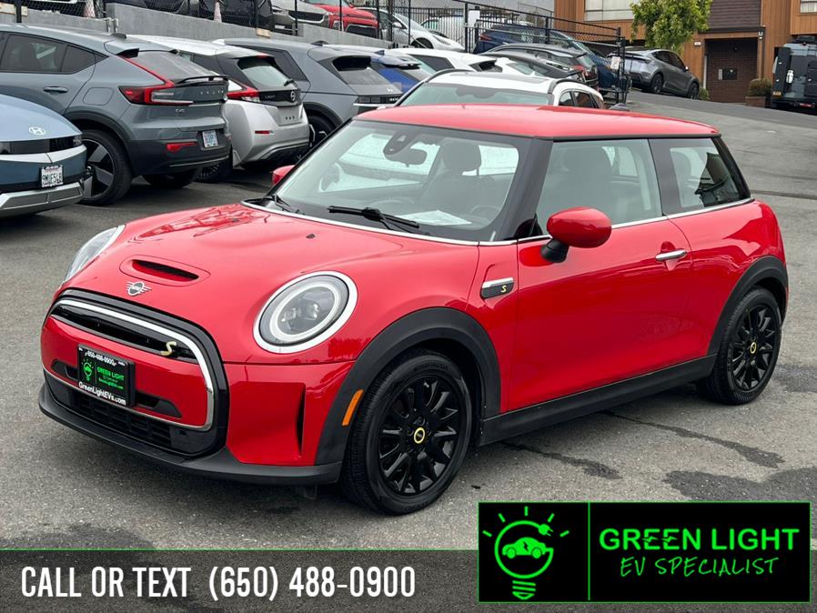 2023 MINI Cooper SE Signature, available for sale in Daly City, California | Green Light Auto Wholesale. Daly City, California 2023 MINI Cooper SE Signature, available for sale in Daly City, California | Green Light Auto Wholesale. Daly City, California