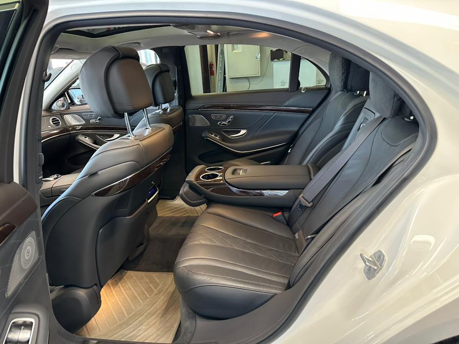 2018 Mercedes-Benz S-Class S 560 4MATIC Sedan, available for sale in Inwood, New York | 5 Towns Drive. Inwood, New York 2018 Mercedes-Benz S-Class S 560 4MATIC Sedan, available for sale in Inwood, New York | 5 Towns Drive. Inwood, New York