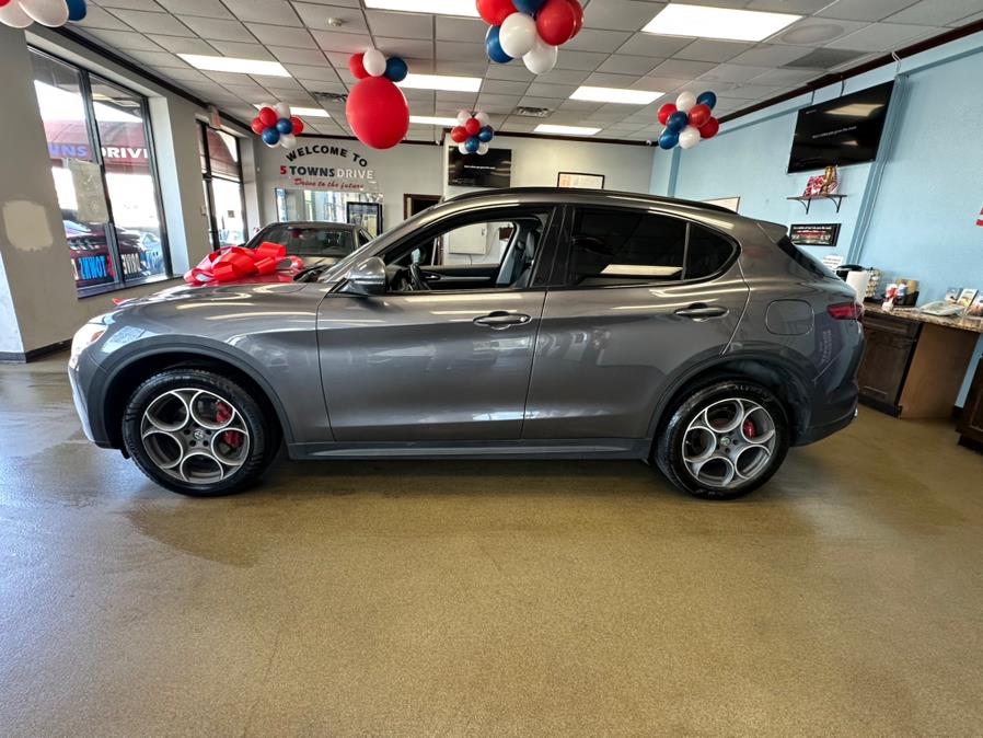 2018 Alfa Romeo Stelvio Sport AWD, available for sale in Inwood, New York | 5 Towns Drive. Inwood, New York 2018 Alfa Romeo Stelvio Sport AWD, available for sale in Inwood, New York | 5 Towns Drive. Inwood, New York