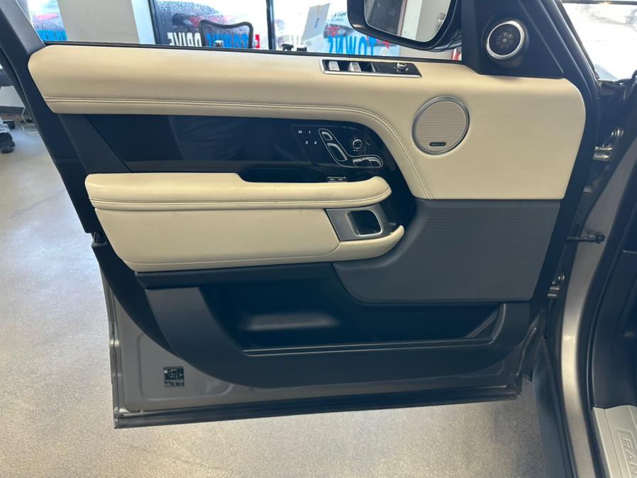 2021 Land Rover Range Rover Westminster SWB, available for sale in Inwood, New York | 5 Towns Drive. Inwood, New York 2021 Land Rover Range Rover Westminster SWB, available for sale in Inwood, New York | 5 Towns Drive. Inwood, New York
