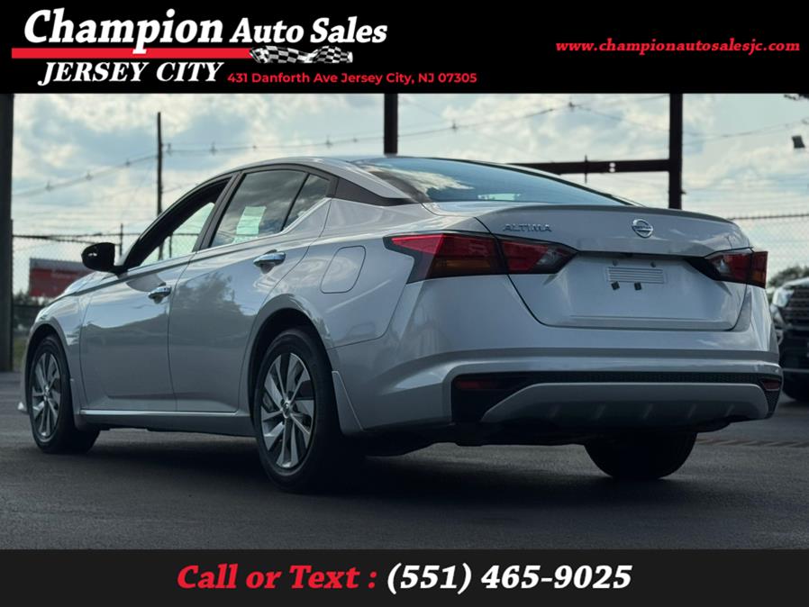 2022 Nissan Altima 2.5 S Sedan, available for sale in Jersey City, New Jersey | Champion Auto Sales. Jersey City, New Jersey 2022 Nissan Altima 2.5 S Sedan, available for sale in Jersey City, New Jersey | Champion Auto Sales. Jersey City, New Jersey