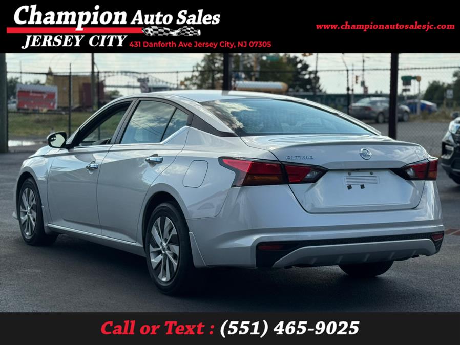 2022 Nissan Altima 2.5 S Sedan, available for sale in Jersey City, New Jersey | Champion Auto Sales. Jersey City, New Jersey 2022 Nissan Altima 2.5 S Sedan, available for sale in Jersey City, New Jersey | Champion Auto Sales. Jersey City, New Jersey