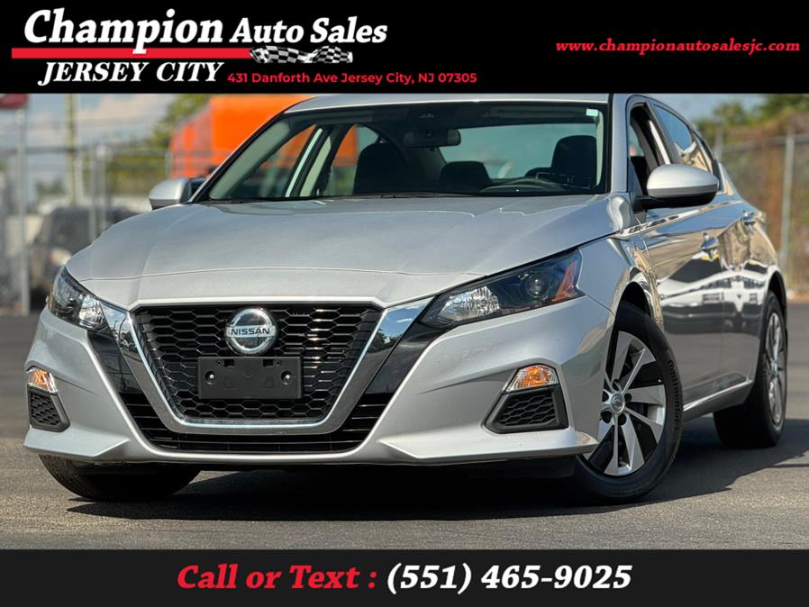 Used 2022 Nissan Altima in Jersey City, New Jersey | Champion Auto Sales. Jersey City, New Jersey