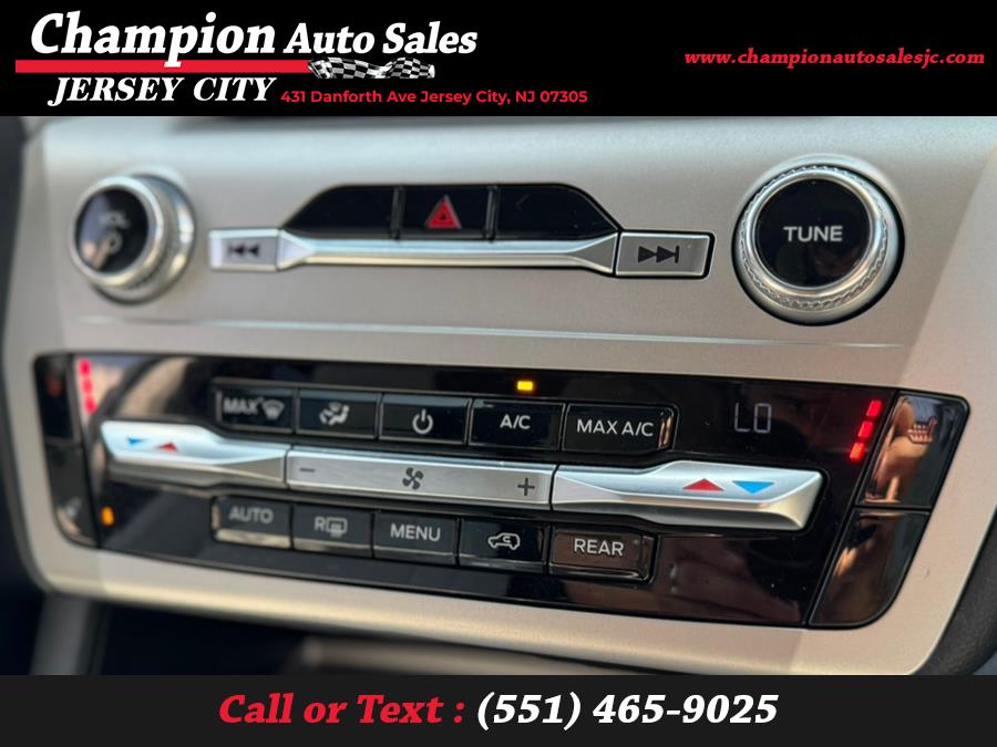 2021 Ford Explorer XLT 4WD, available for sale in Jersey City, New Jersey | Champion Auto Sales. Jersey City, New Jersey 2021 Ford Explorer XLT 4WD, available for sale in Jersey City, New Jersey | Champion Auto Sales. Jersey City, New Jersey