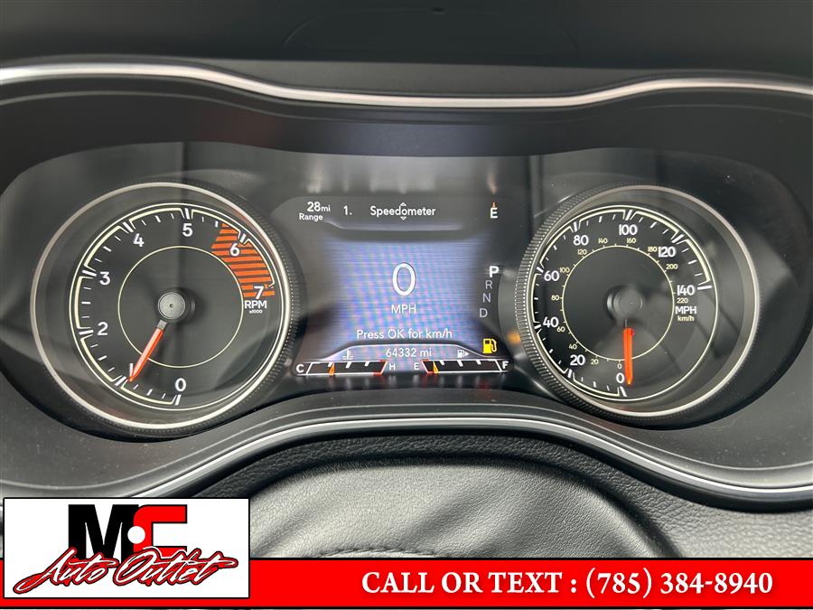 2019 Jeep Cherokee High Altitude 4x4, available for sale in Colby, Kansas | M C Auto Outlet Inc. Colby, Kansas 2019 Jeep Cherokee High Altitude 4x4, available for sale in Colby, Kansas | M C Auto Outlet Inc. Colby, Kansas