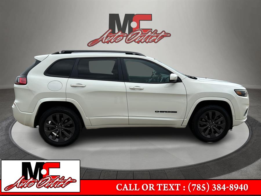 2019 Jeep Cherokee High Altitude 4x4, available for sale in Colby, Kansas | M C Auto Outlet Inc. Colby, Kansas 2019 Jeep Cherokee High Altitude 4x4, available for sale in Colby, Kansas | M C Auto Outlet Inc. Colby, Kansas