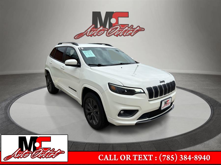 2019 Jeep Cherokee High Altitude 4x4, available for sale in Colby, Kansas | M C Auto Outlet Inc. Colby, Kansas 2019 Jeep Cherokee High Altitude 4x4, available for sale in Colby, Kansas | M C Auto Outlet Inc. Colby, Kansas