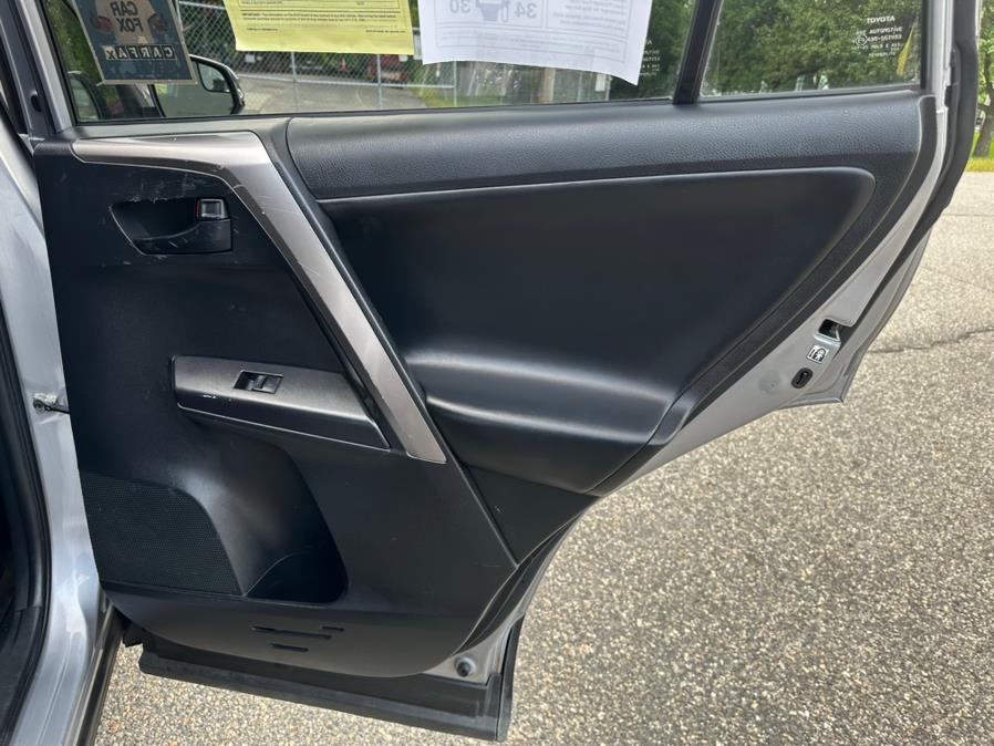 2018 Toyota RAV4 Hybrid LE AWD (Natl), available for sale in New Milford, Connecticut | Faustos Auto Body and Repairs LLC. New Milford, Connecticut 2018 Toyota RAV4 Hybrid LE AWD (Natl), available for sale in New Milford, Connecticut | Faustos Auto Body and Repairs LLC. New Milford, Connecticut