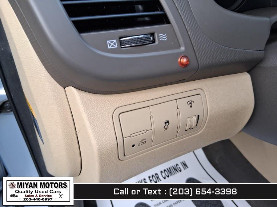 2012 Hyundai Accent 4dr Sdn Auto GLS, available for sale in Meriden, Connecticut | Miyan Motors. Meriden, Connecticut 2012 Hyundai Accent 4dr Sdn Auto GLS, available for sale in Meriden, Connecticut | Miyan Motors. Meriden, Connecticut