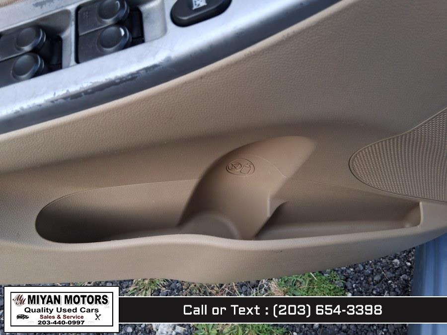 2012 Hyundai Accent 4dr Sdn Auto GLS, available for sale in Meriden, Connecticut | Miyan Motors. Meriden, Connecticut 2012 Hyundai Accent 4dr Sdn Auto GLS, available for sale in Meriden, Connecticut | Miyan Motors. Meriden, Connecticut