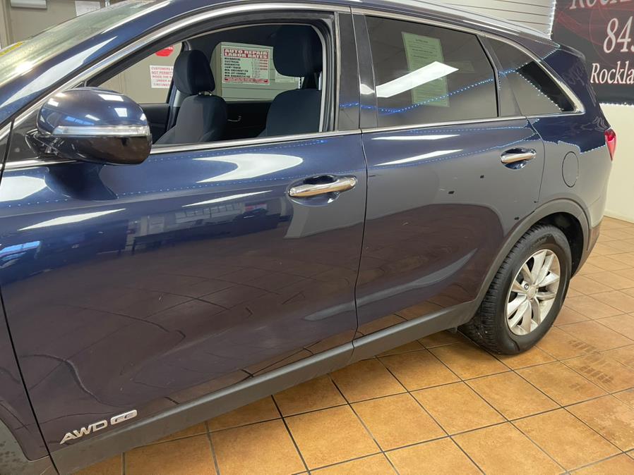 2016 Kia Sorento AWD 4dr 3.3L LX, available for sale in Suffern, New York | Rockland Motor Sport. Suffern, New York 2016 Kia Sorento AWD 4dr 3.3L LX, available for sale in Suffern, New York | Rockland Motor Sport. Suffern, New York