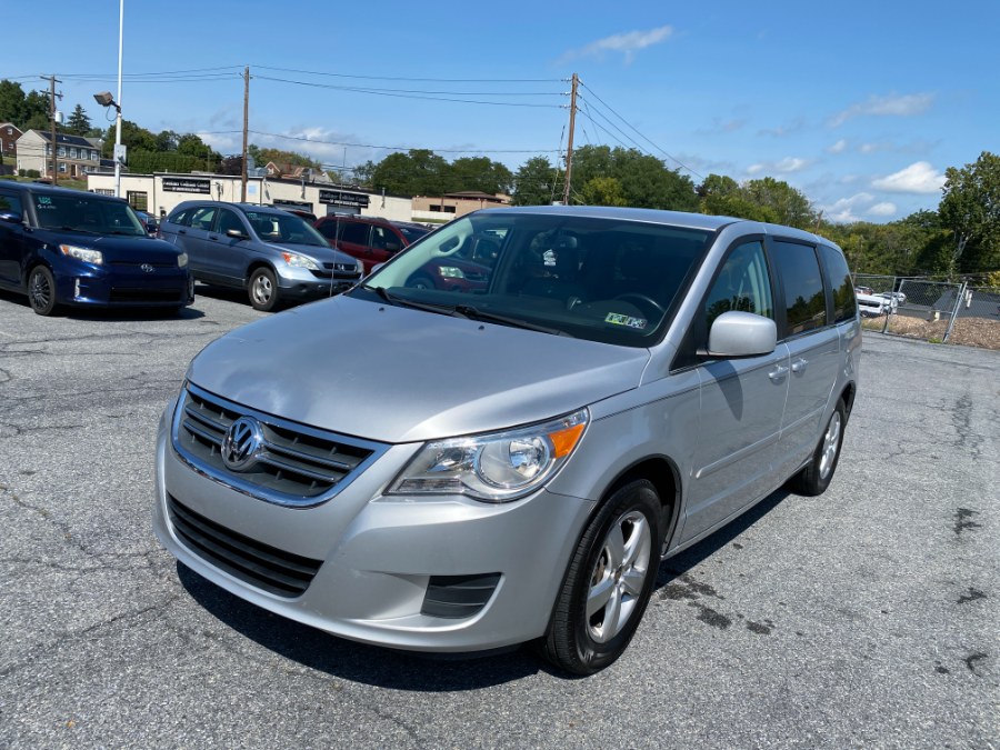 2009 Volkswagen Routan 4dr Wgn SEL, available for sale in Bethlehem, Pennsylvania | Best Auto Deals LLC. Bethlehem, Pennsylvania 2009 Volkswagen Routan 4dr Wgn SEL, available for sale in Bethlehem, Pennsylvania | Best Auto Deals LLC. Bethlehem, Pennsylvania