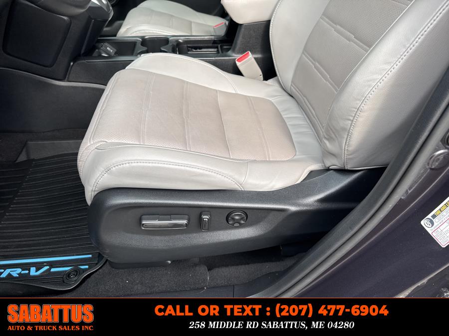 2017 Honda CR-V Touring 2WD, available for sale in Sabattus, Maine | Sabattus Auto and Truck Sales Inc. Sabattus, Maine 2017 Honda CR-V Touring 2WD, available for sale in Sabattus, Maine | Sabattus Auto and Truck Sales Inc. Sabattus, Maine