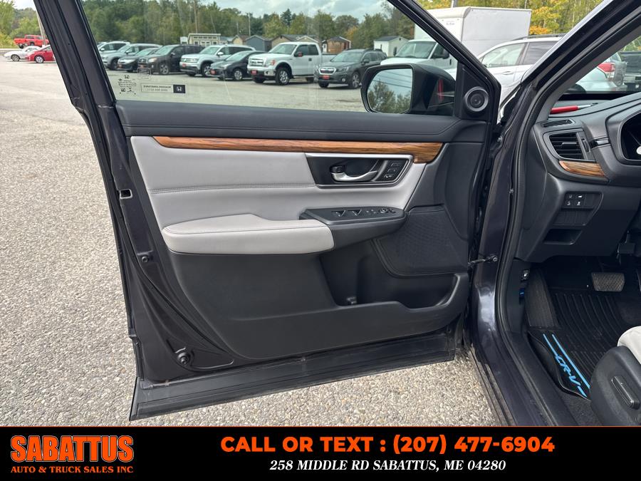 2017 Honda CR-V Touring 2WD, available for sale in Sabattus, Maine | Sabattus Auto and Truck Sales Inc. Sabattus, Maine 2017 Honda CR-V Touring 2WD, available for sale in Sabattus, Maine | Sabattus Auto and Truck Sales Inc. Sabattus, Maine
