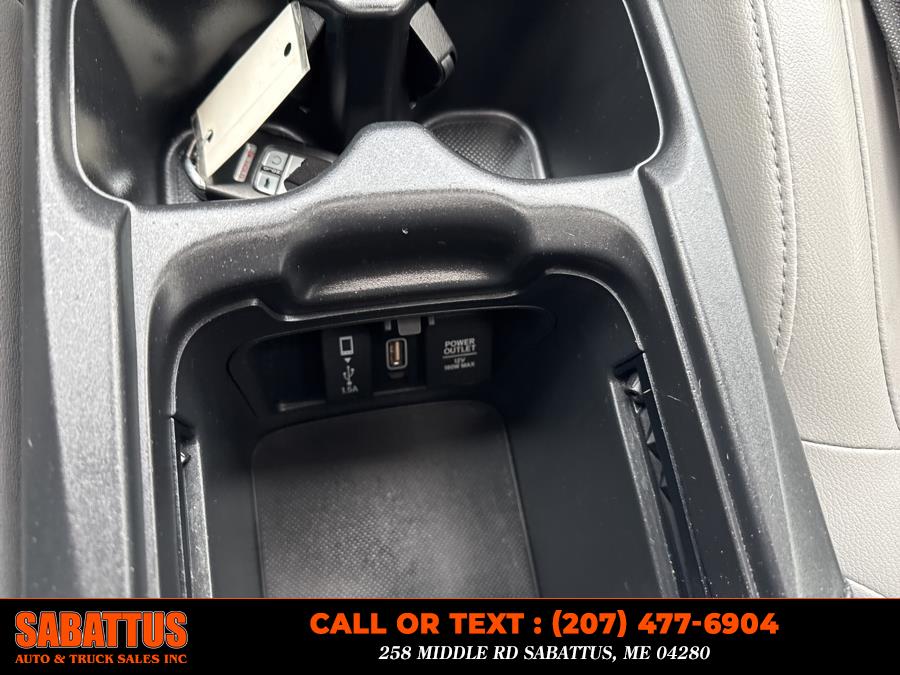 2017 Honda CR-V Touring 2WD, available for sale in Sabattus, Maine | Sabattus Auto and Truck Sales Inc. Sabattus, Maine 2017 Honda CR-V Touring 2WD, available for sale in Sabattus, Maine | Sabattus Auto and Truck Sales Inc. Sabattus, Maine