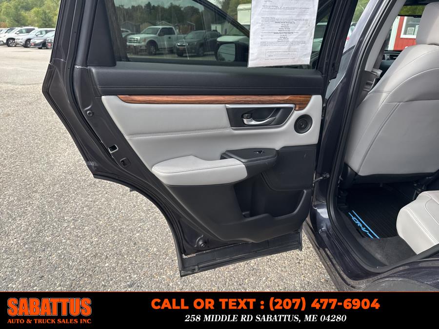 2017 Honda CR-V Touring 2WD, available for sale in Sabattus, Maine | Sabattus Auto and Truck Sales Inc. Sabattus, Maine 2017 Honda CR-V Touring 2WD, available for sale in Sabattus, Maine | Sabattus Auto and Truck Sales Inc. Sabattus, Maine