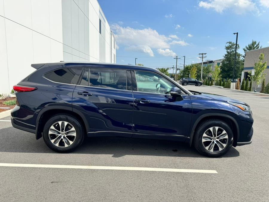 2020 Toyota Highlander XLE AWD (Natl), available for sale in Saddle Brook, New Jersey | Up 2 The Next Auto Sales LLC. Saddle Brook, New Jersey 2020 Toyota Highlander XLE AWD (Natl), available for sale in Saddle Brook, New Jersey | Up 2 The Next Auto Sales LLC. Saddle Brook, New Jersey