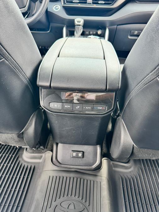 2020 Toyota Highlander XLE AWD (Natl), available for sale in Saddle Brook, New Jersey | Up 2 The Next Auto Sales LLC. Saddle Brook, New Jersey 2020 Toyota Highlander XLE AWD (Natl), available for sale in Saddle Brook, New Jersey | Up 2 The Next Auto Sales LLC. Saddle Brook, New Jersey