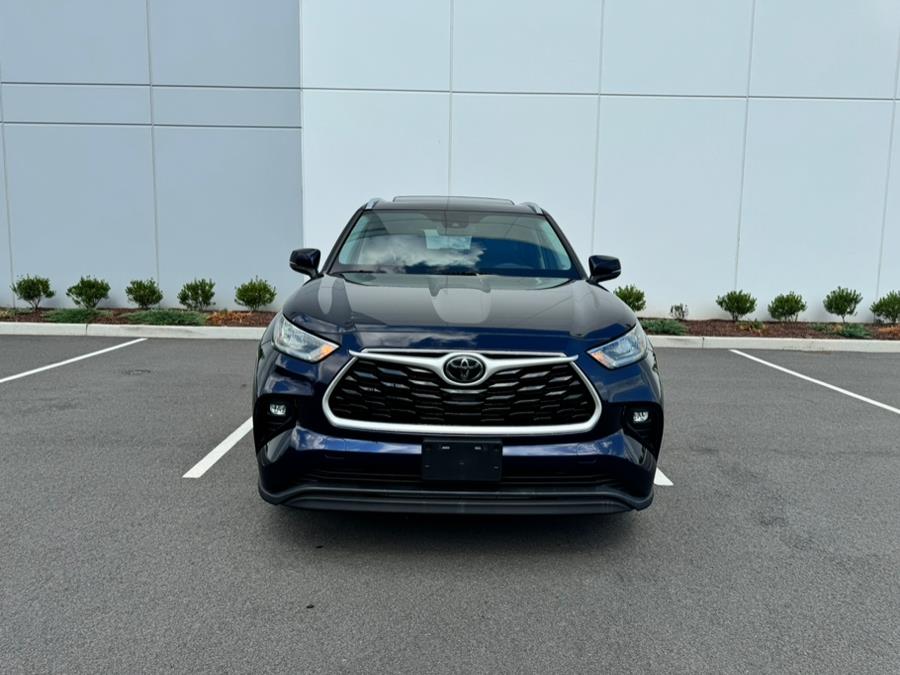 2020 Toyota Highlander XLE AWD (Natl), available for sale in Saddle Brook, New Jersey | Up 2 The Next Auto Sales LLC. Saddle Brook, New Jersey 2020 Toyota Highlander XLE AWD (Natl), available for sale in Saddle Brook, New Jersey | Up 2 The Next Auto Sales LLC. Saddle Brook, New Jersey