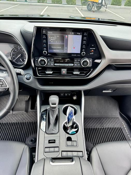 2020 Toyota Highlander XLE AWD (Natl), available for sale in Saddle Brook, New Jersey | Up 2 The Next Auto Sales LLC. Saddle Brook, New Jersey 2020 Toyota Highlander XLE AWD (Natl), available for sale in Saddle Brook, New Jersey | Up 2 The Next Auto Sales LLC. Saddle Brook, New Jersey