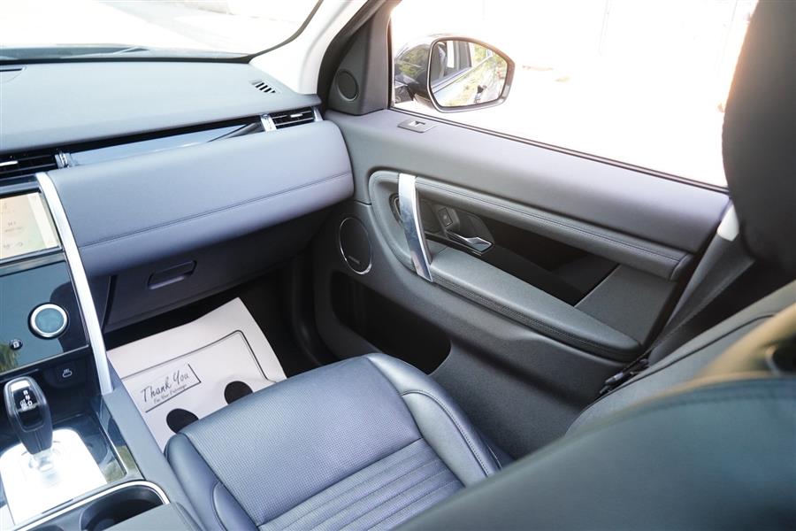 2022 Land Rover Discovery Sport S photo 37