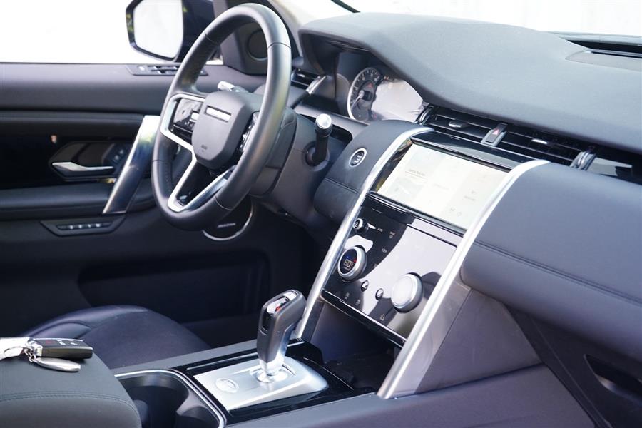 2022 Land Rover Discovery Sport S photo 38