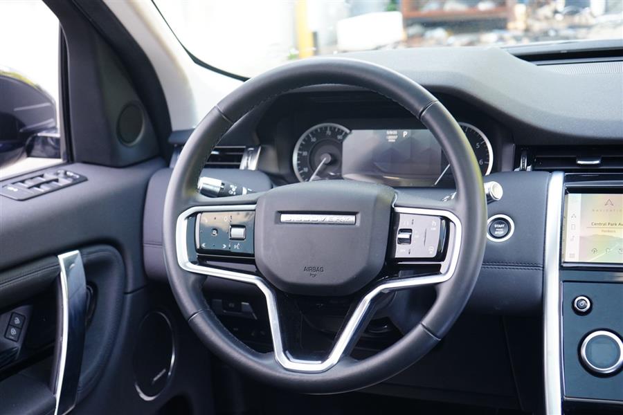 2022 Land Rover Discovery Sport S photo 43