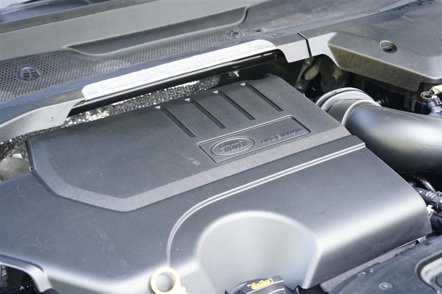 2022 Land Rover Discovery Sport S photo 55