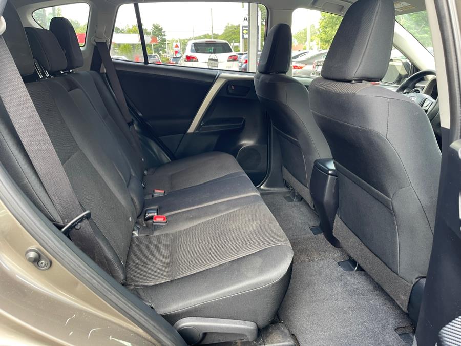 2015 Toyota RAV4 AWD 4dr LE (Natl), available for sale in Bloomfield, Connecticut | AXA Car Sales and Repair LLC. Bloomfield, Connecticut 2015 Toyota RAV4 AWD 4dr LE (Natl), available for sale in Bloomfield, Connecticut | AXA Car Sales and Repair LLC. Bloomfield, Connecticut