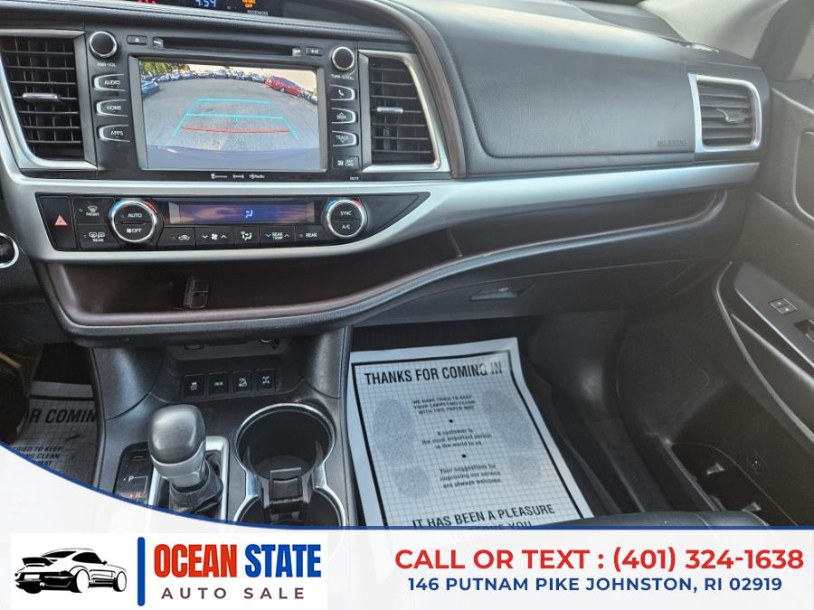 2018 Toyota Highlander SE V6 AWD (Natl), available for sale in Johnston, Rhode Island | Ocean State Auto Sales. Johnston, Rhode Island 2018 Toyota Highlander SE V6 AWD (Natl), available for sale in Johnston, Rhode Island | Ocean State Auto Sales. Johnston, Rhode Island
