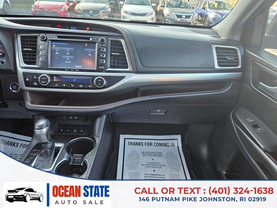 2018 Toyota Highlander SE V6 AWD (Natl), available for sale in Johnston, Rhode Island | Ocean State Auto Sales. Johnston, Rhode Island 2018 Toyota Highlander SE V6 AWD (Natl), available for sale in Johnston, Rhode Island | Ocean State Auto Sales. Johnston, Rhode Island