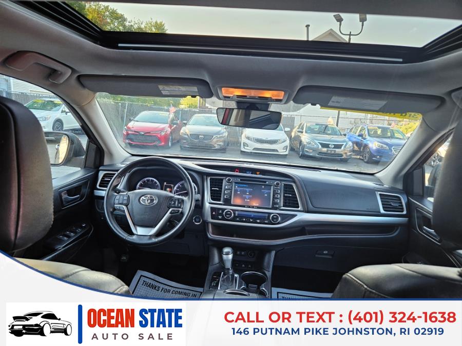 2018 Toyota Highlander SE V6 AWD (Natl), available for sale in Johnston, Rhode Island | Ocean State Auto Sales. Johnston, Rhode Island 2018 Toyota Highlander SE V6 AWD (Natl), available for sale in Johnston, Rhode Island | Ocean State Auto Sales. Johnston, Rhode Island