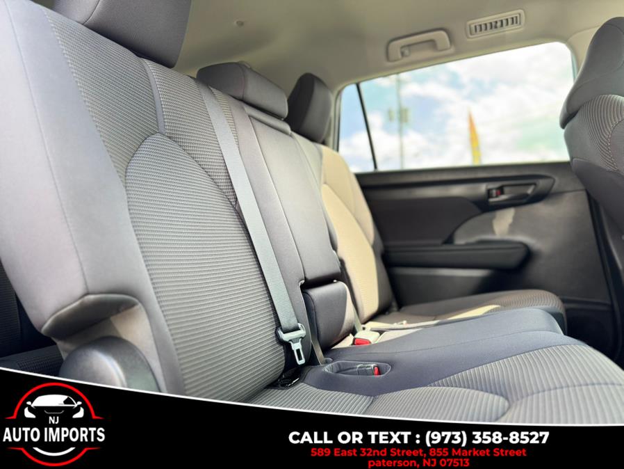 2021 Toyota Highlander LE AWD (Natl), available for sale in Paterson, New Jersey | NJ Auto Imports. Paterson, New Jersey 2021 Toyota Highlander LE AWD (Natl), available for sale in Paterson, New Jersey | NJ Auto Imports. Paterson, New Jersey