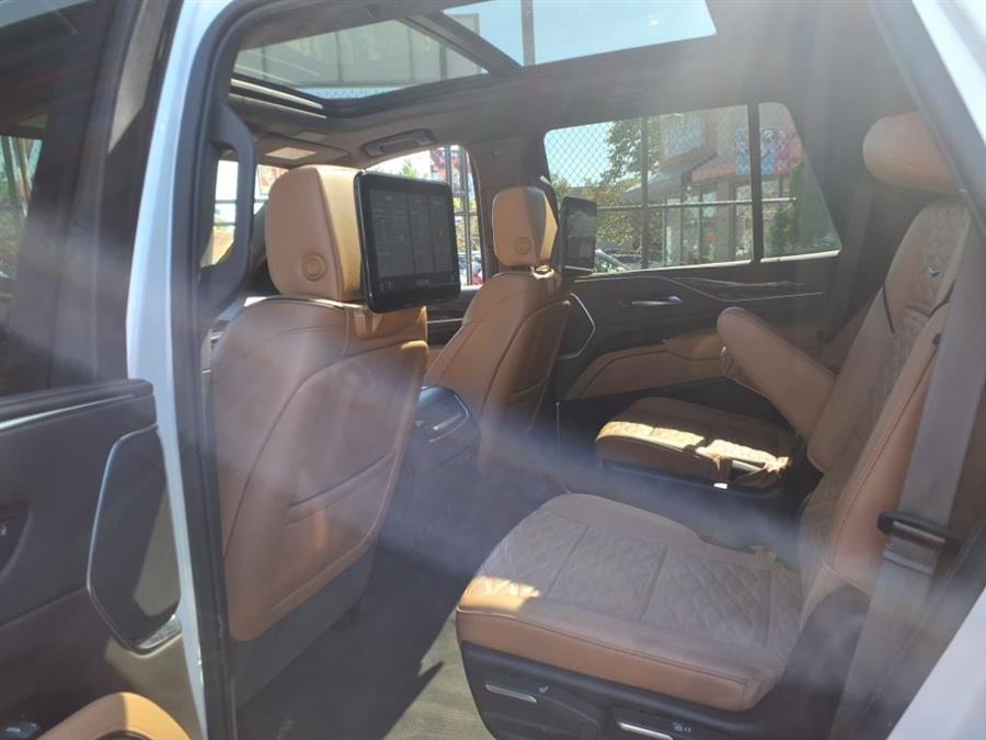 2021 Cadillac Escalade 4WD 4dr Sport, available for sale in Flushing, New York | Silverline Auto Group. Flushing, New York 2021 Cadillac Escalade 4WD 4dr Sport, available for sale in Flushing, New York | Silverline Auto Group. Flushing, New York