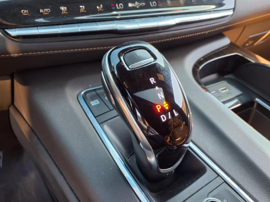 2021 Cadillac Escalade 4WD 4dr Sport, available for sale in Flushing, New York | Silverline Auto Group. Flushing, New York 2021 Cadillac Escalade 4WD 4dr Sport, available for sale in Flushing, New York | Silverline Auto Group. Flushing, New York
