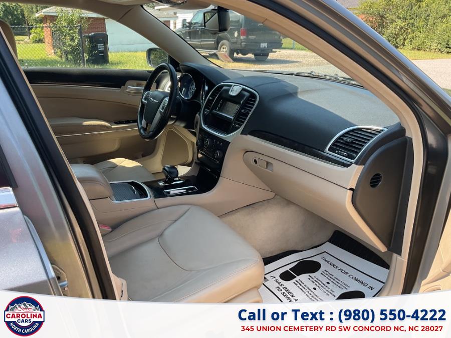 2012 Chrysler 300 4dr Sdn V6 Limited RWD, available for sale in Concord, North Carolina | Carolina Cars.Org. Concord, North Carolina 2012 Chrysler 300 4dr Sdn V6 Limited RWD, available for sale in Concord, North Carolina | Carolina Cars.Org. Concord, North Carolina