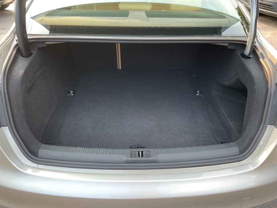 2015 Audi A4 4dr Sdn Auto quattro 2.0T Premium, available for sale in Waterbury, Connecticut | Jim Juliani Motors. Waterbury, Connecticut 2015 Audi A4 4dr Sdn Auto quattro 2.0T Premium, available for sale in Waterbury, Connecticut | Jim Juliani Motors. Waterbury, Connecticut