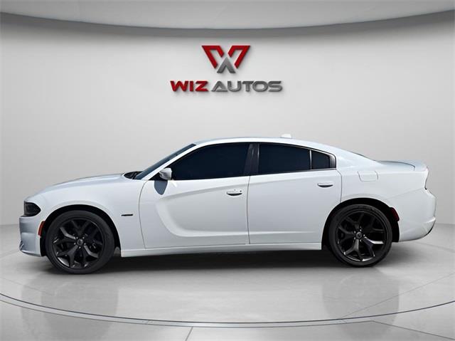2018 Dodge Charger R/T, available for sale in Stratford, Connecticut | Wiz Leasing Inc. Stratford, Connecticut 2018 Dodge Charger R/T, available for sale in Stratford, Connecticut | Wiz Leasing Inc. Stratford, Connecticut
