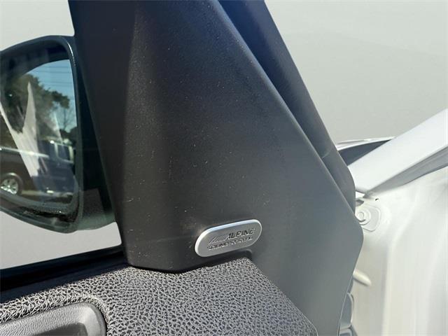 2018 Dodge Charger R/T, available for sale in Stratford, Connecticut | Wiz Leasing Inc. Stratford, Connecticut 2018 Dodge Charger R/T, available for sale in Stratford, Connecticut | Wiz Leasing Inc. Stratford, Connecticut